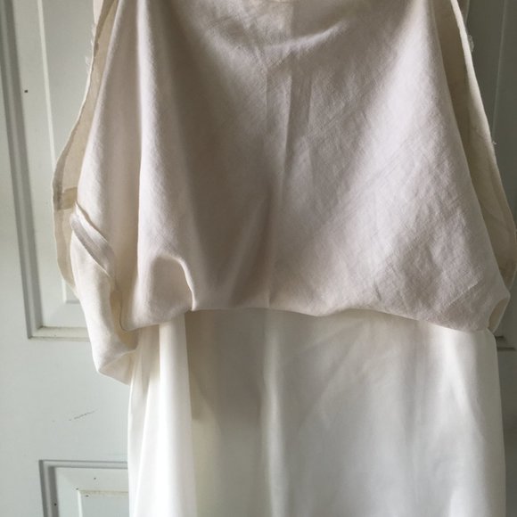 White midi skirt, size Medium/10 - Picture 2 of 3